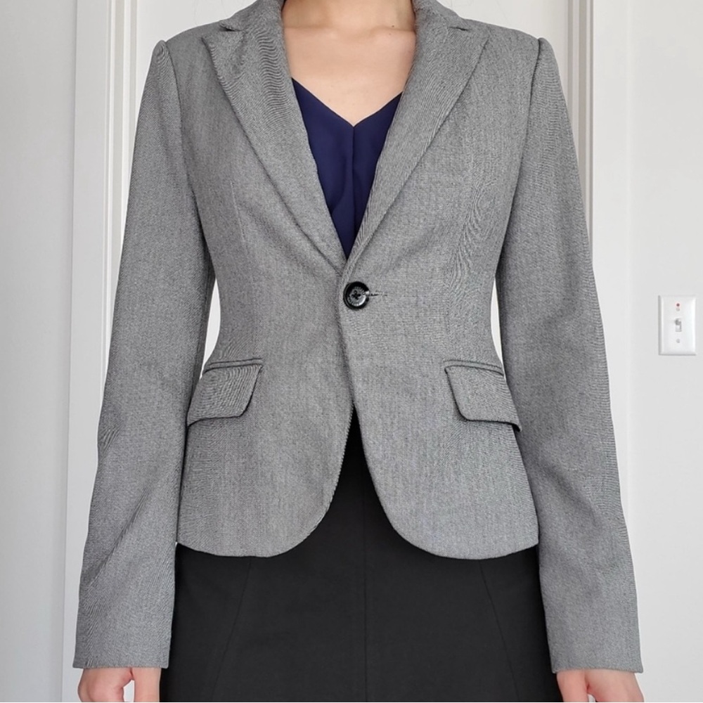 Express Gray One Button Notch Collar Blazer Suit Jacket Women’s Small Size 4